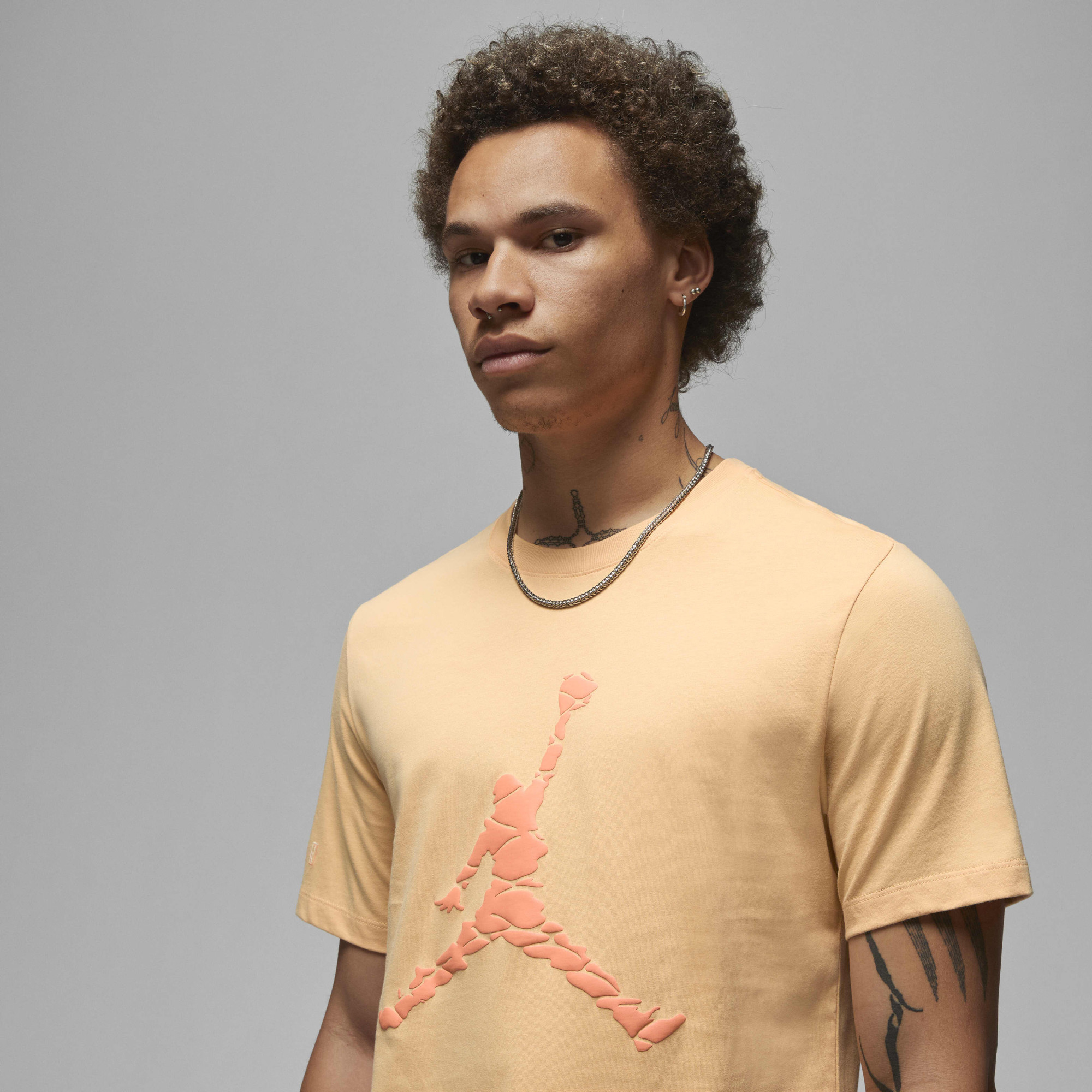 Футболка чоловіча Air Jordan Ess Ss Crew 3 Yellow DX9581-251