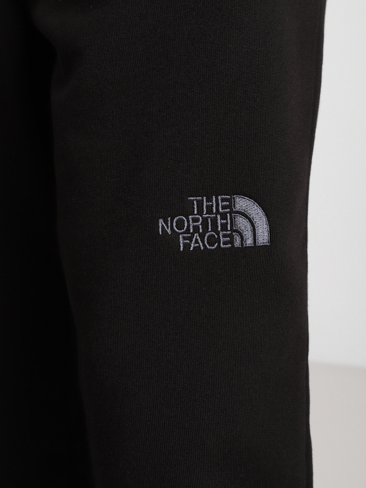 Штани спортивні NSE LIGHT PANT TNF B 0A4T1FJK31 THE NORTH FACE REGL Чорний 0A4T1FJK31