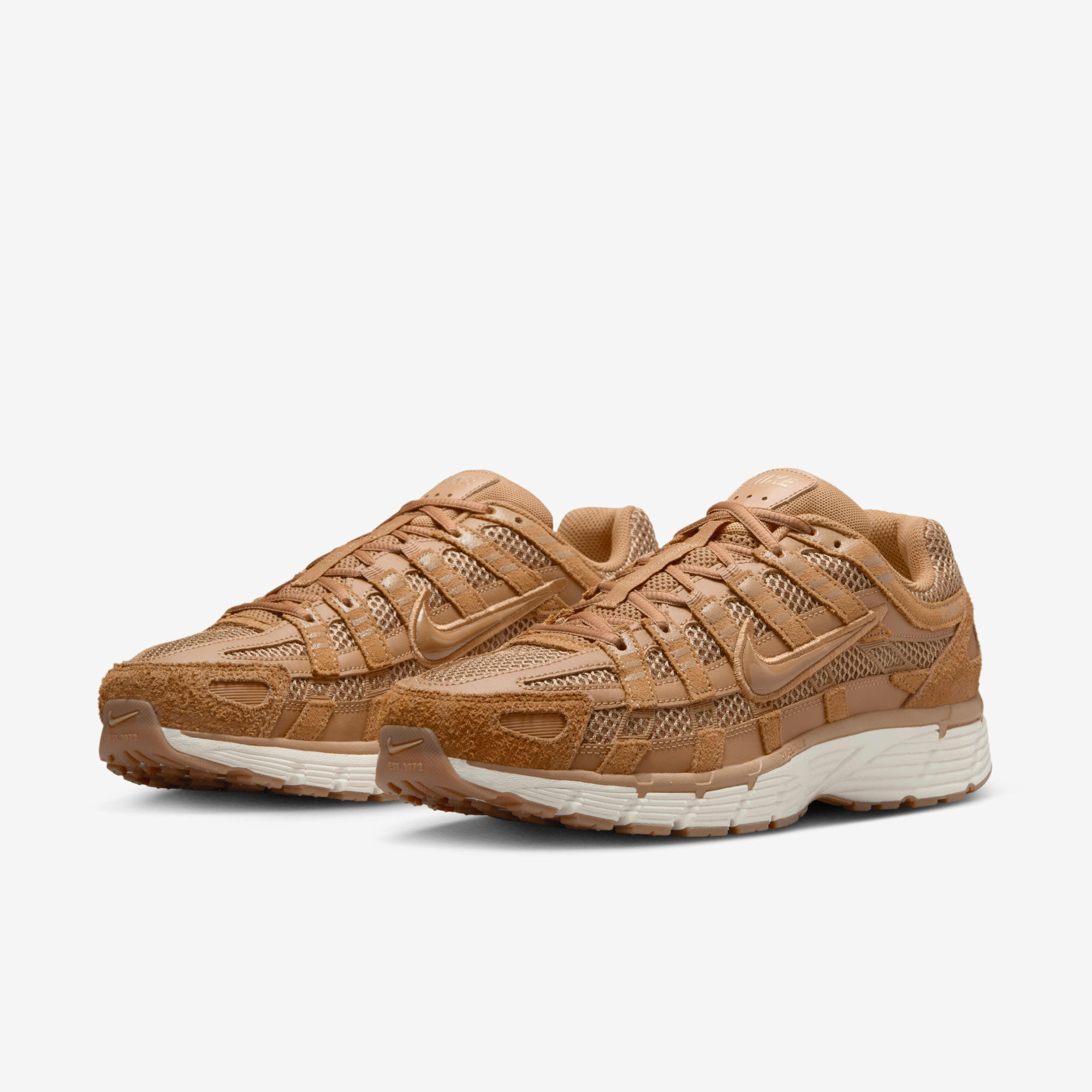 Кросівки чоловічі Nike P-6000 Se Brown HF0015-201