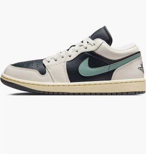 Кросівки Air Jordan Air 1 Low DC0774-001