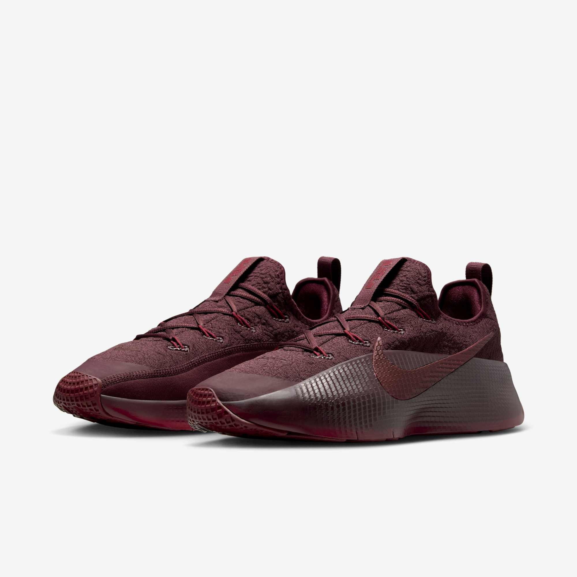 Кросівки Nike LeBron TR 1 FJ6151-601