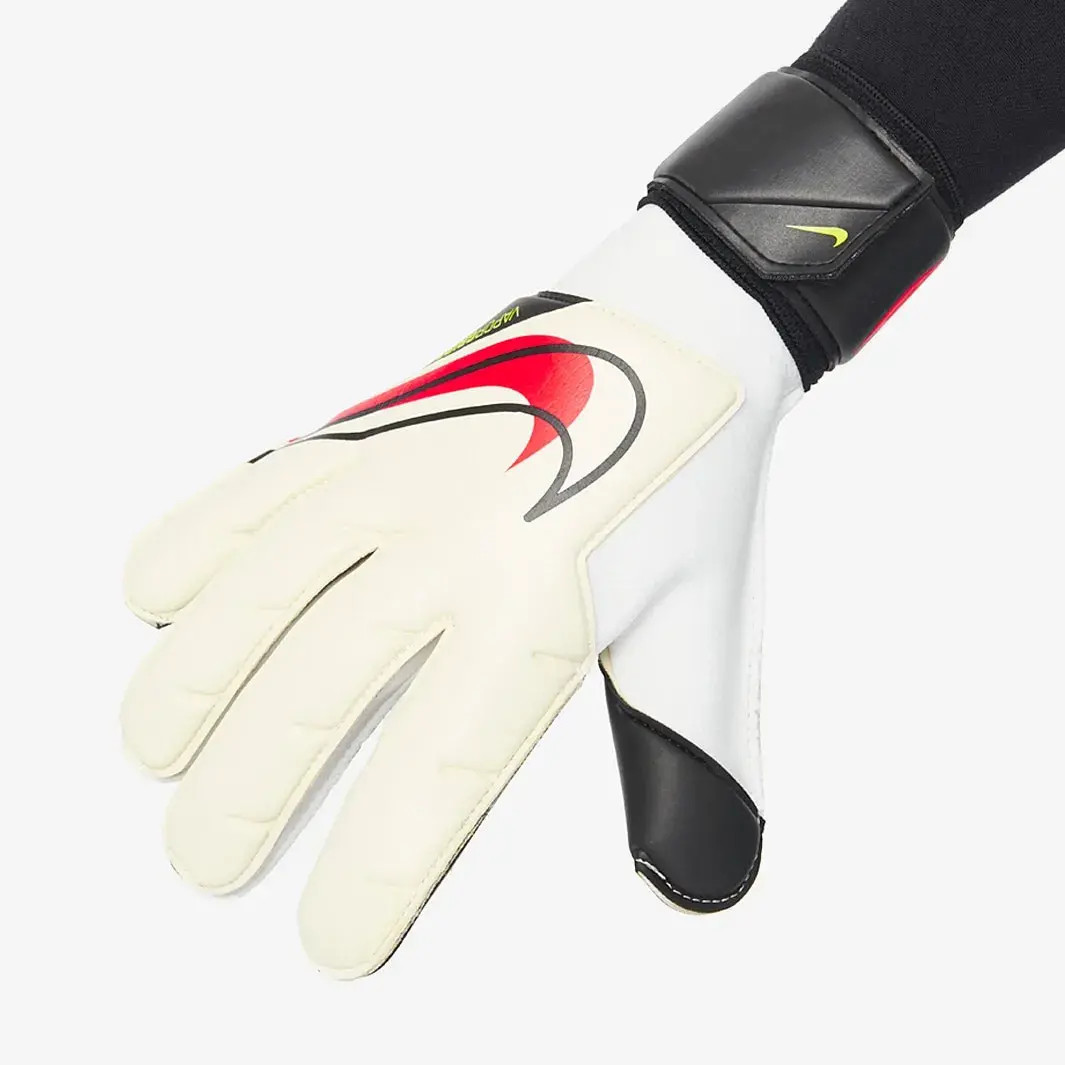 Рукавиці воротарські Nike GK Grip 3 ACC CN5650-101