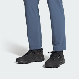 Кросівки чоловічі Adidas Terrex Ax4 Beta Cold.Rdy (IF7431) IF7431