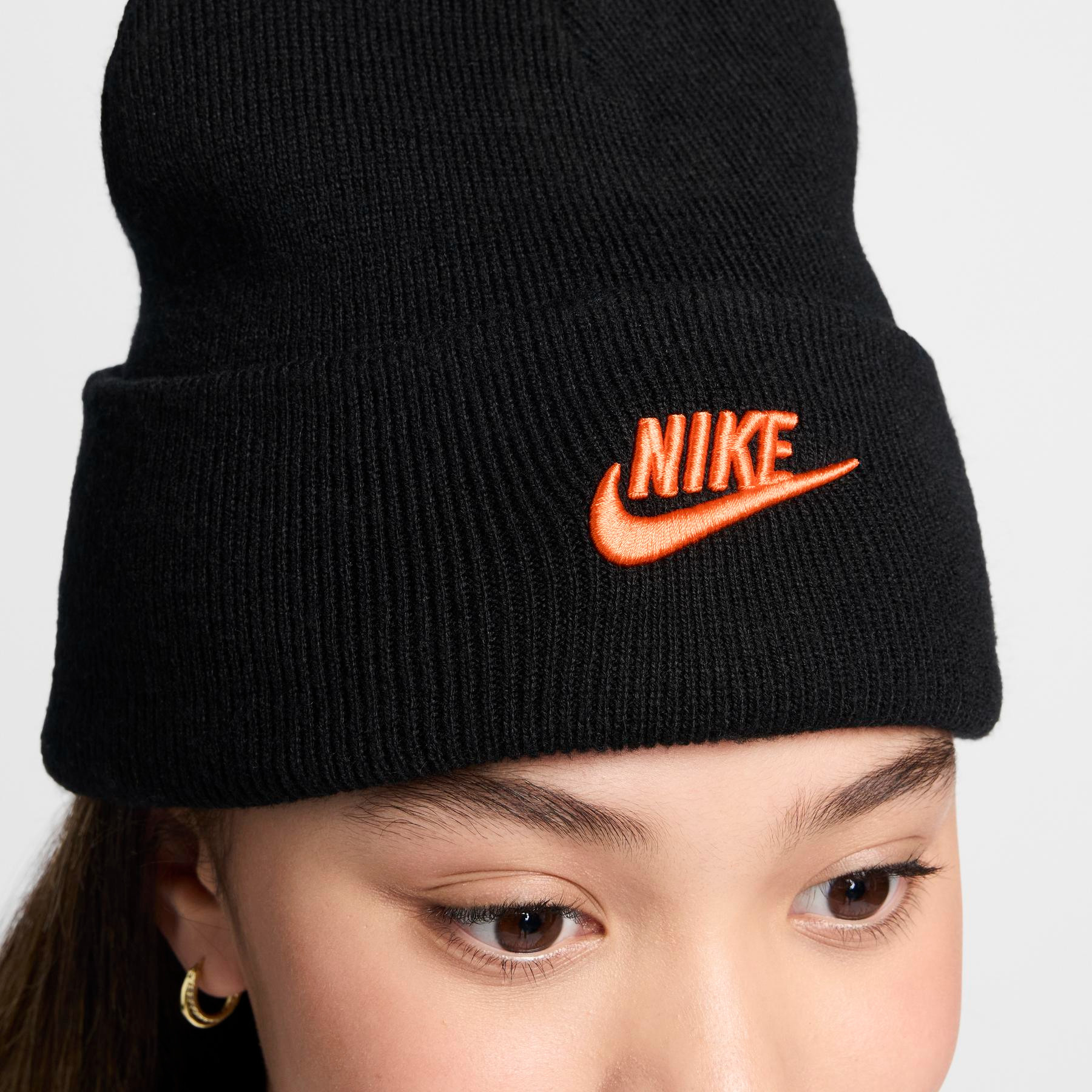 Шапка Nike K PEAK BEANIE TC FUT HF5498-011