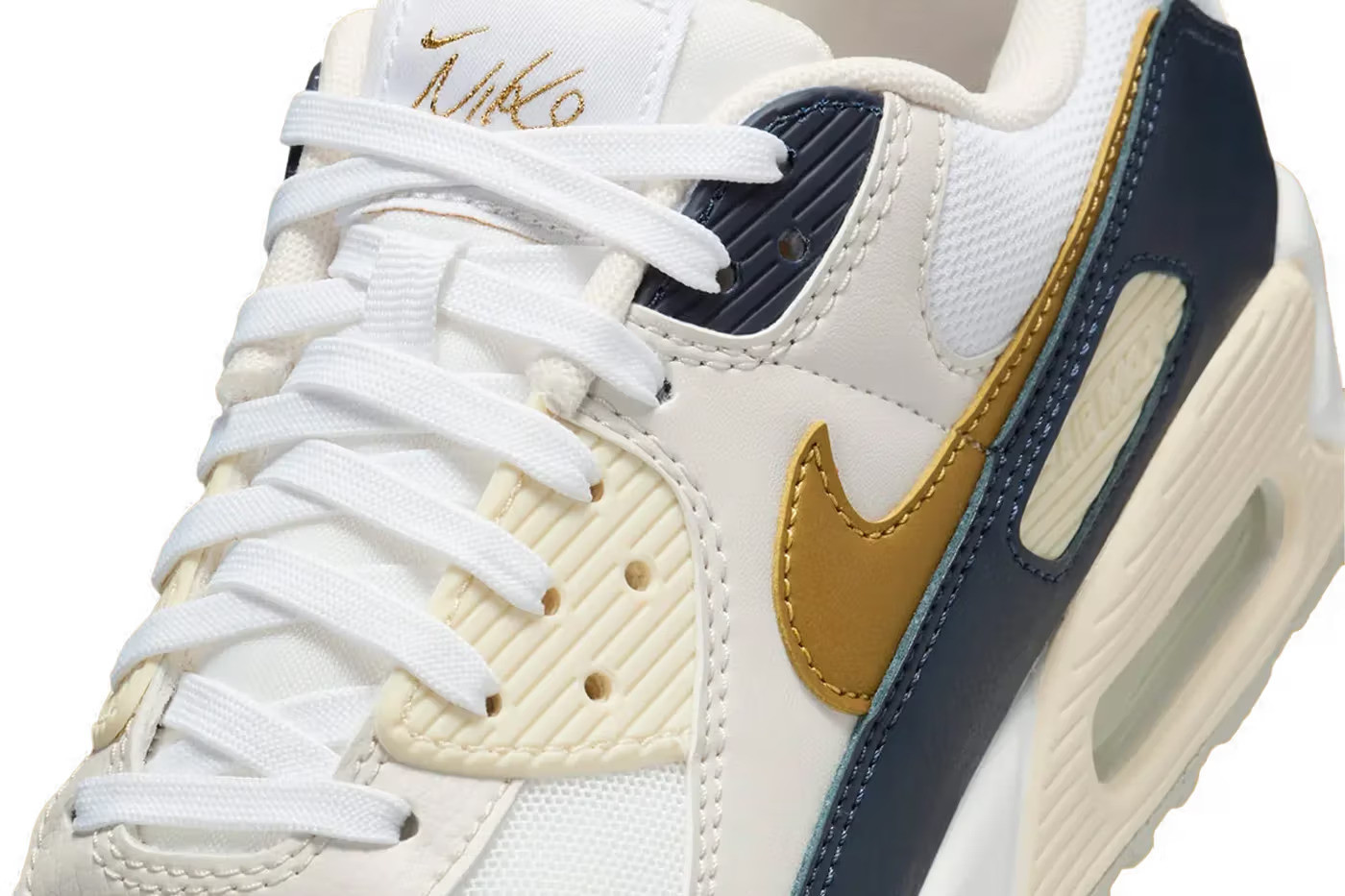 Кросівки NIKE W AIR MAX 90 NN HF3444-100