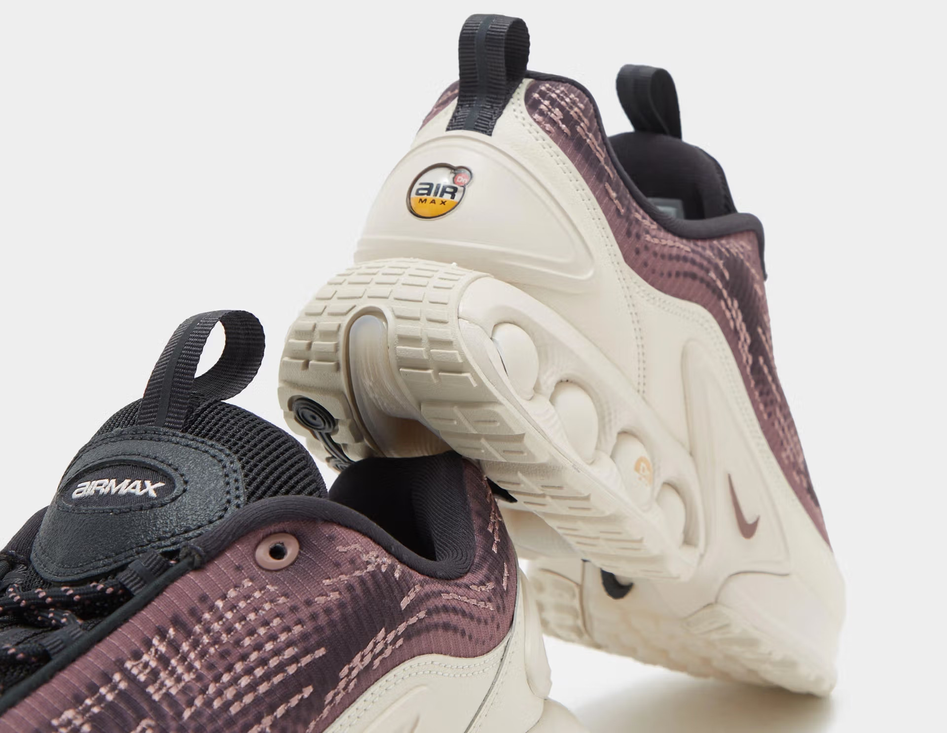 Кросівки Nike Air Max DN HQ0912-200