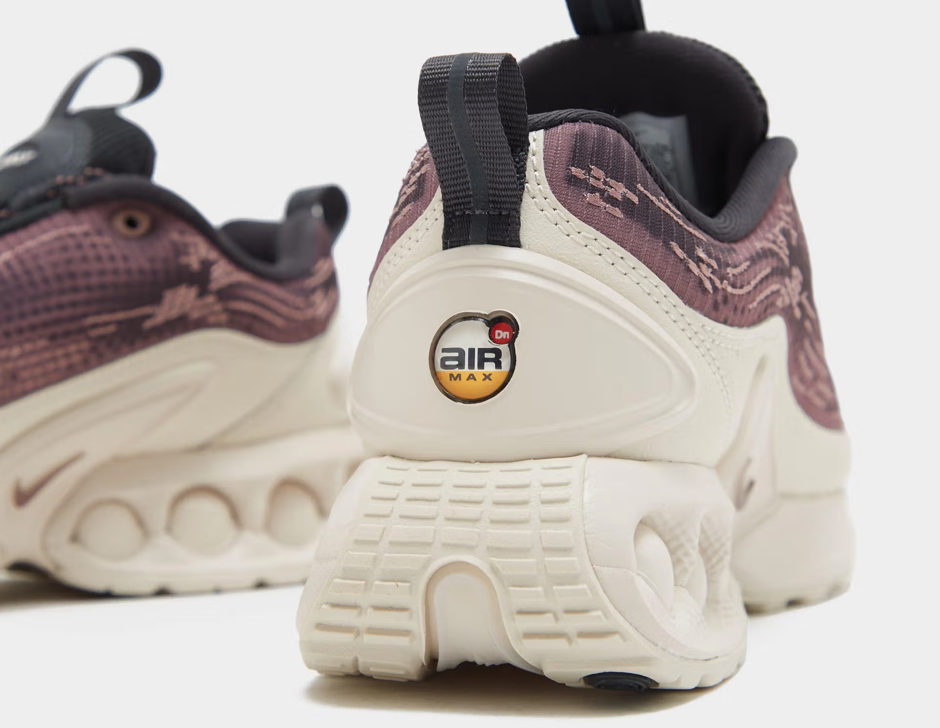 Кросівки Nike Air Max DN HQ0912-200