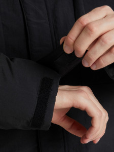 Куртка утеплена 115818FLA-99 FILA 44-46 Чорний 115818FLA-99