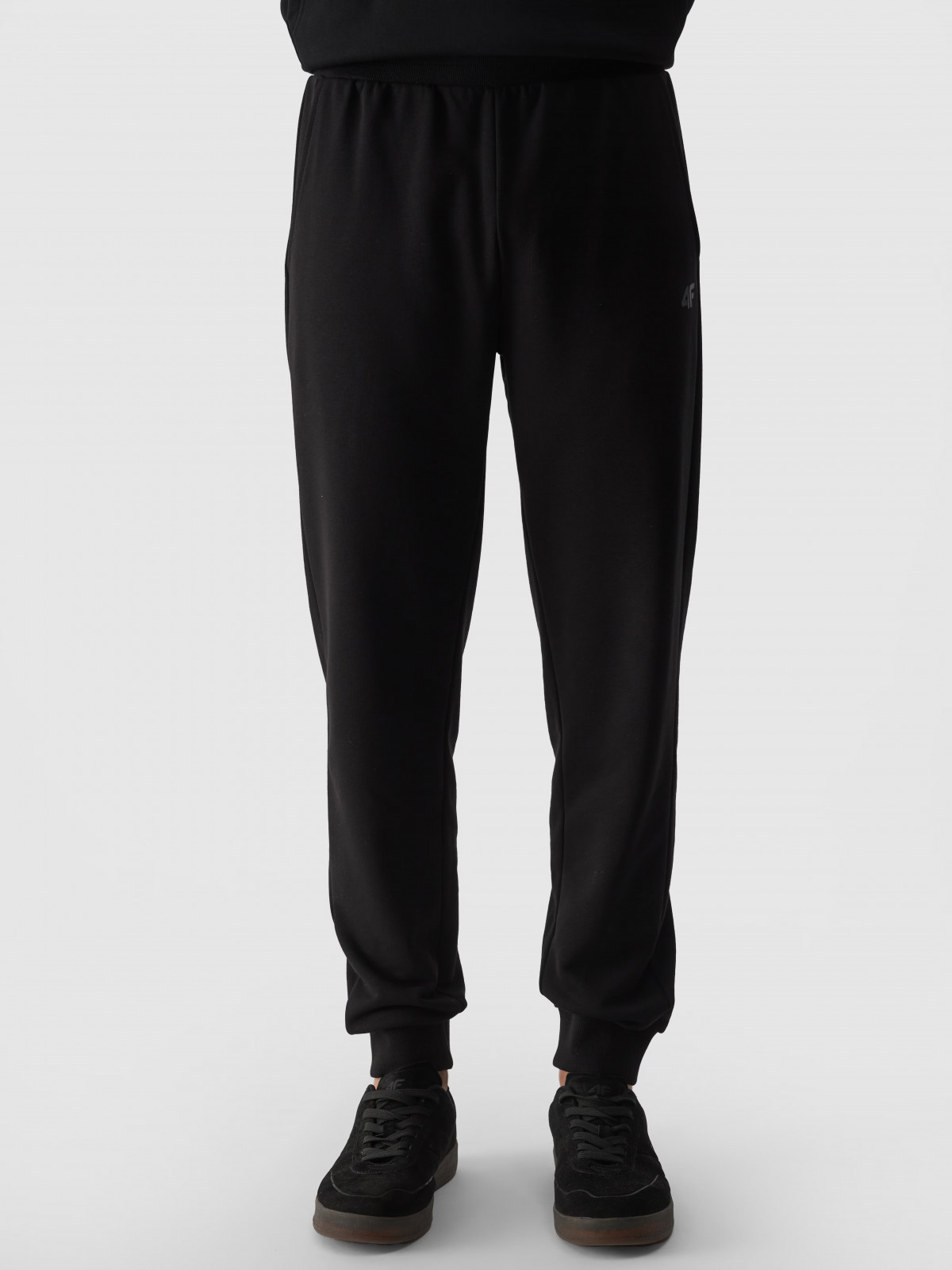 Штани спортивні TROUSERS CAS M0943 4FWMM00TTROM0943-20S 4F S Чорний 4FWMM00TTROM0943-20S