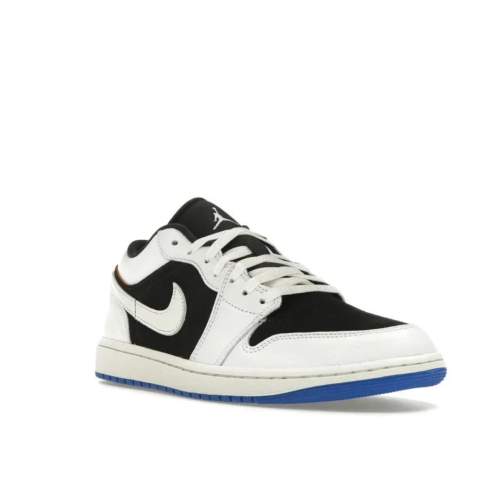 Кросівки JORDAN 1 LOW Q54 HQ0764 001