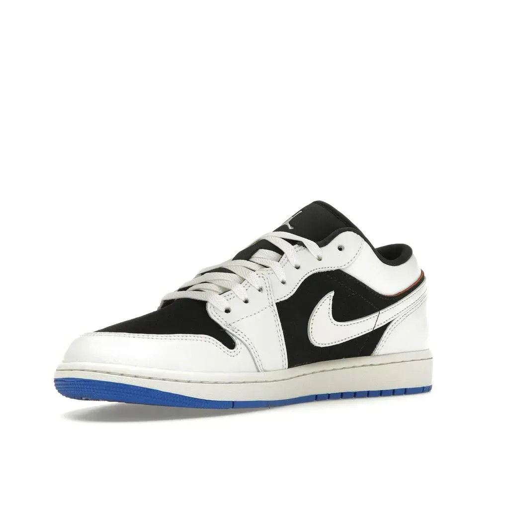 Кросівки JORDAN 1 LOW Q54 HQ0764 001