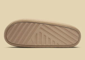 Шльопанці Nike CALM SLIDE FD4116-201