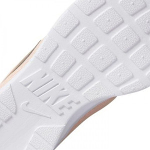 Кросівки Nike WMNS TANJUN 812655-611
