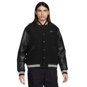 Бомбер Nike Authentics Varsity FD7845-010