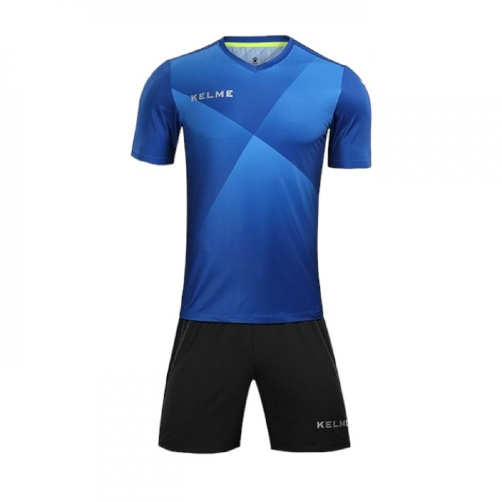 Футбольна форма Kelme Liga 3981509.9400