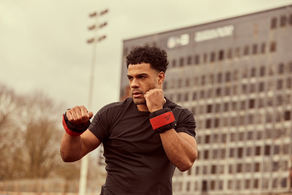 Обважнювачі зап'ястя Reebok Flexlock Wrist Weights чорний, червоний 1.5 кг (RAWT-11262) RAWT-11262