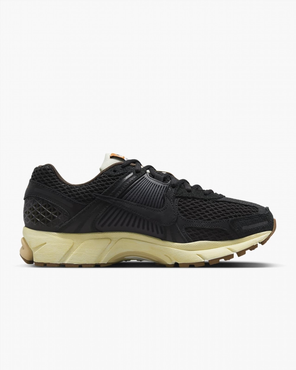 Кросівки Nike W Zoom Vomero 5 FD0533-010