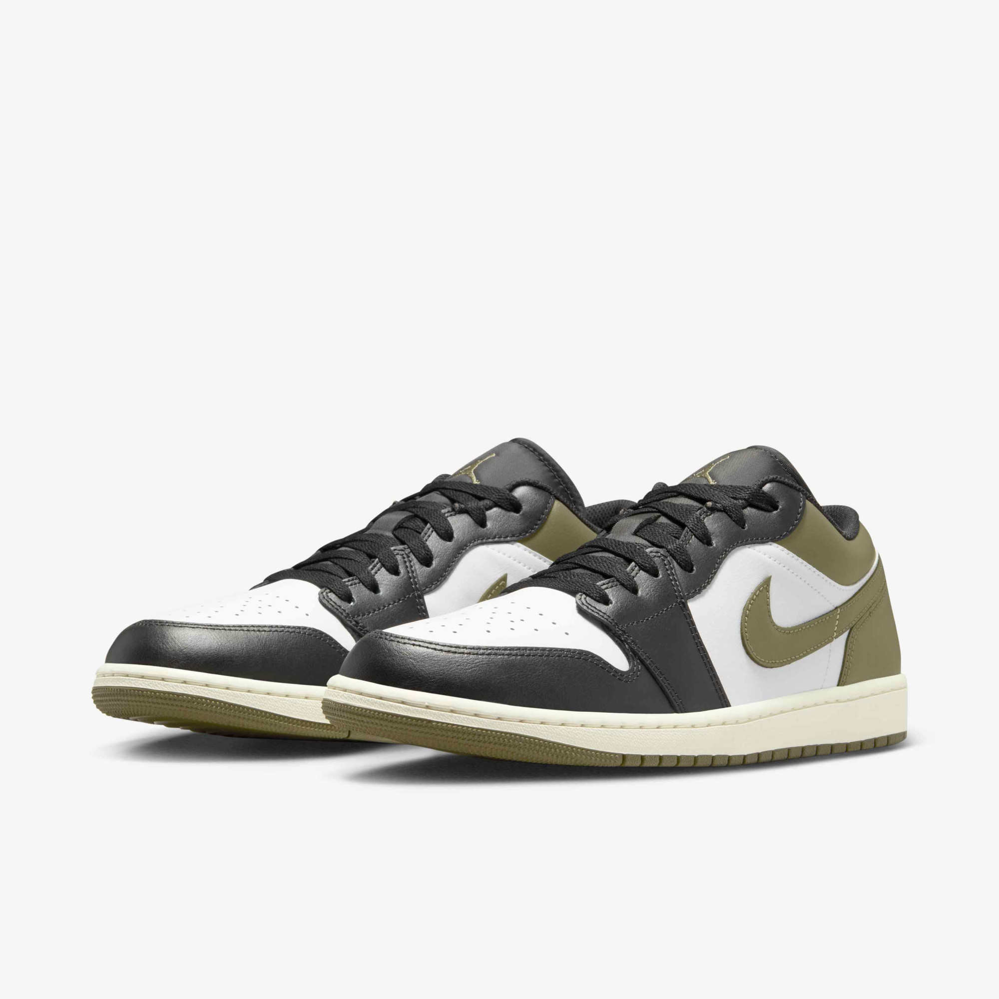Кросівки мужские Air Jordan 1 Low White/Olive 553558-092