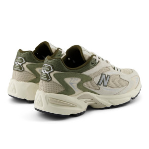 Кросівки 725 ML725CJ New Balance 10 (44) Білий ML725CJ