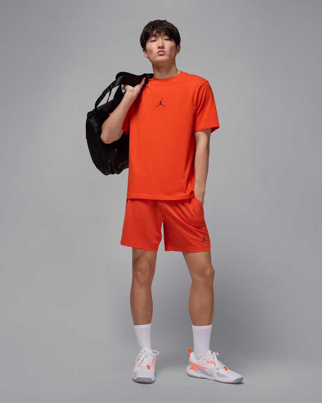 Футболка чоловіча Air Jordan Df Sprt Ss Crew Orange HQ8970-891