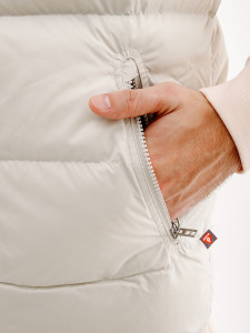 Жилетка чоловіча Nike Storm-Fit Windrunner Beige/White FB8193-247