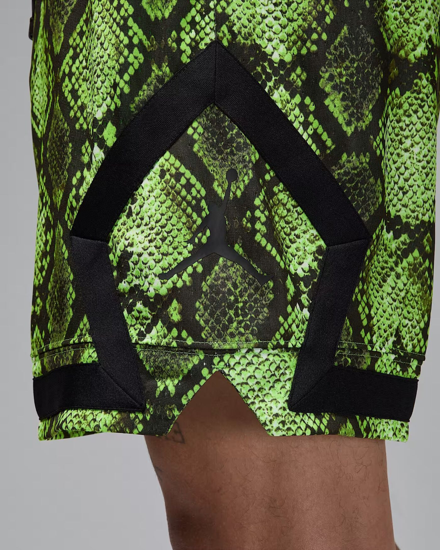 Шорти Jordan Dri-FIT Mesh Diamond HF9907-358