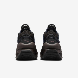 Кросівки жіночі Nike Air Max Flyknit Venture FD2110-001