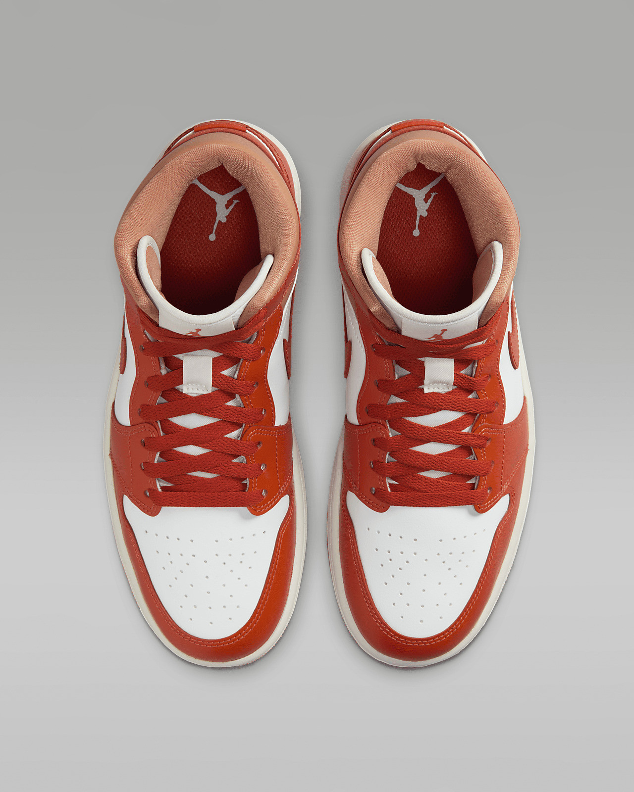 Кросівки жіночі Air Jordan 1 Mid Orange/White BQ6472-108
