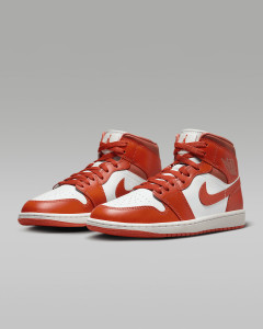 Кросівки жіночі Air Jordan 1 Mid Orange/White BQ6472-108