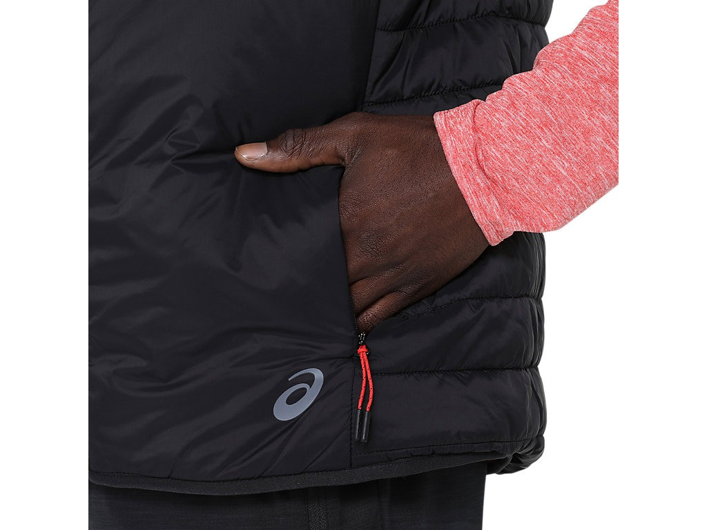 Жилетка ASICS PERFORMANCE INSULATED VEST 2031E243-005