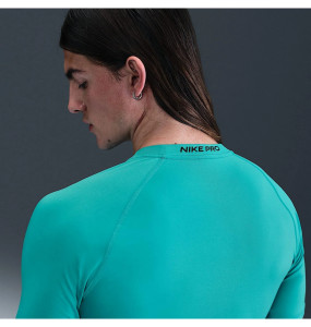 Футболка Nike T-Shirt Dri-Fit FB7932-345