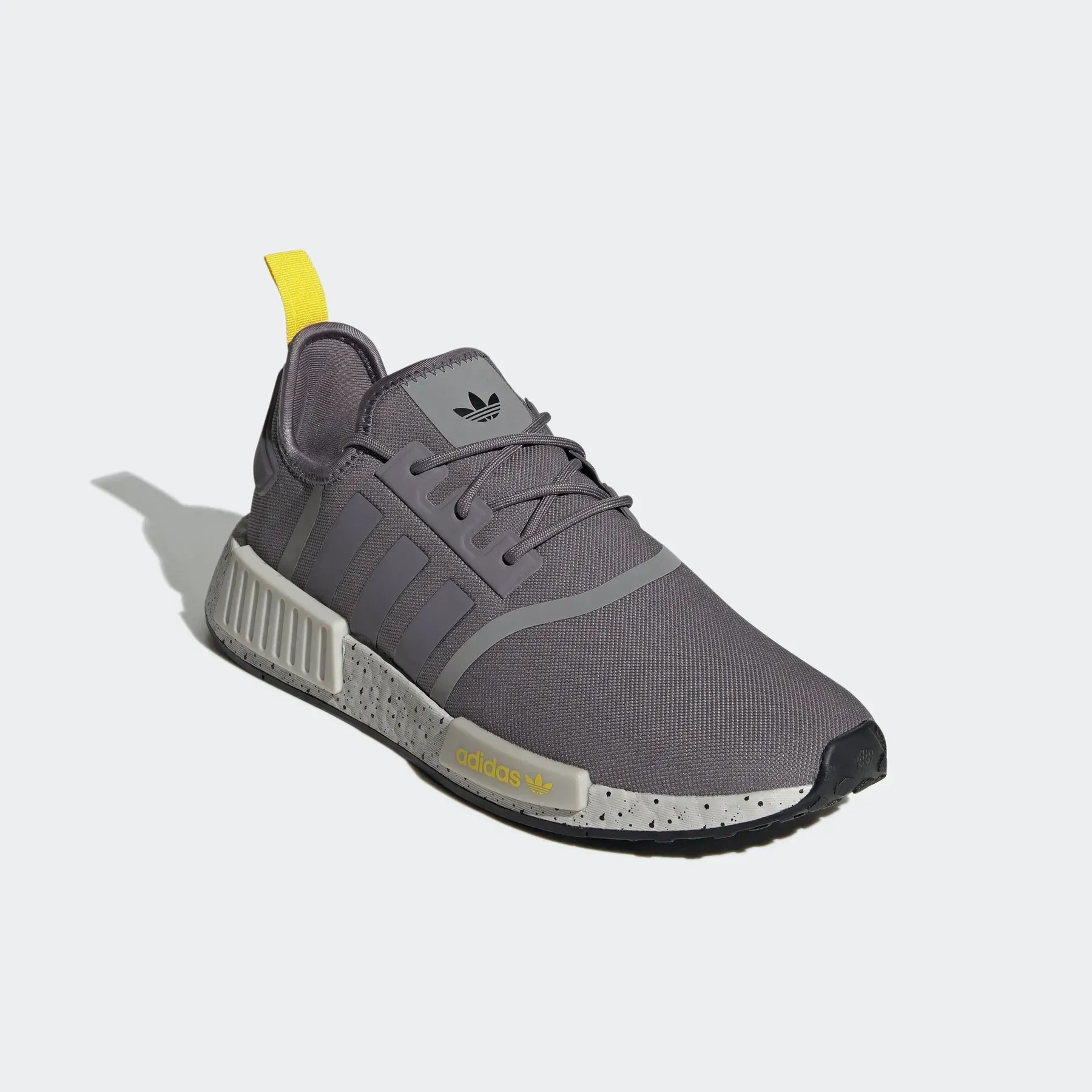 Кросівки чоловічі Adidas NMD_R1 GX9534