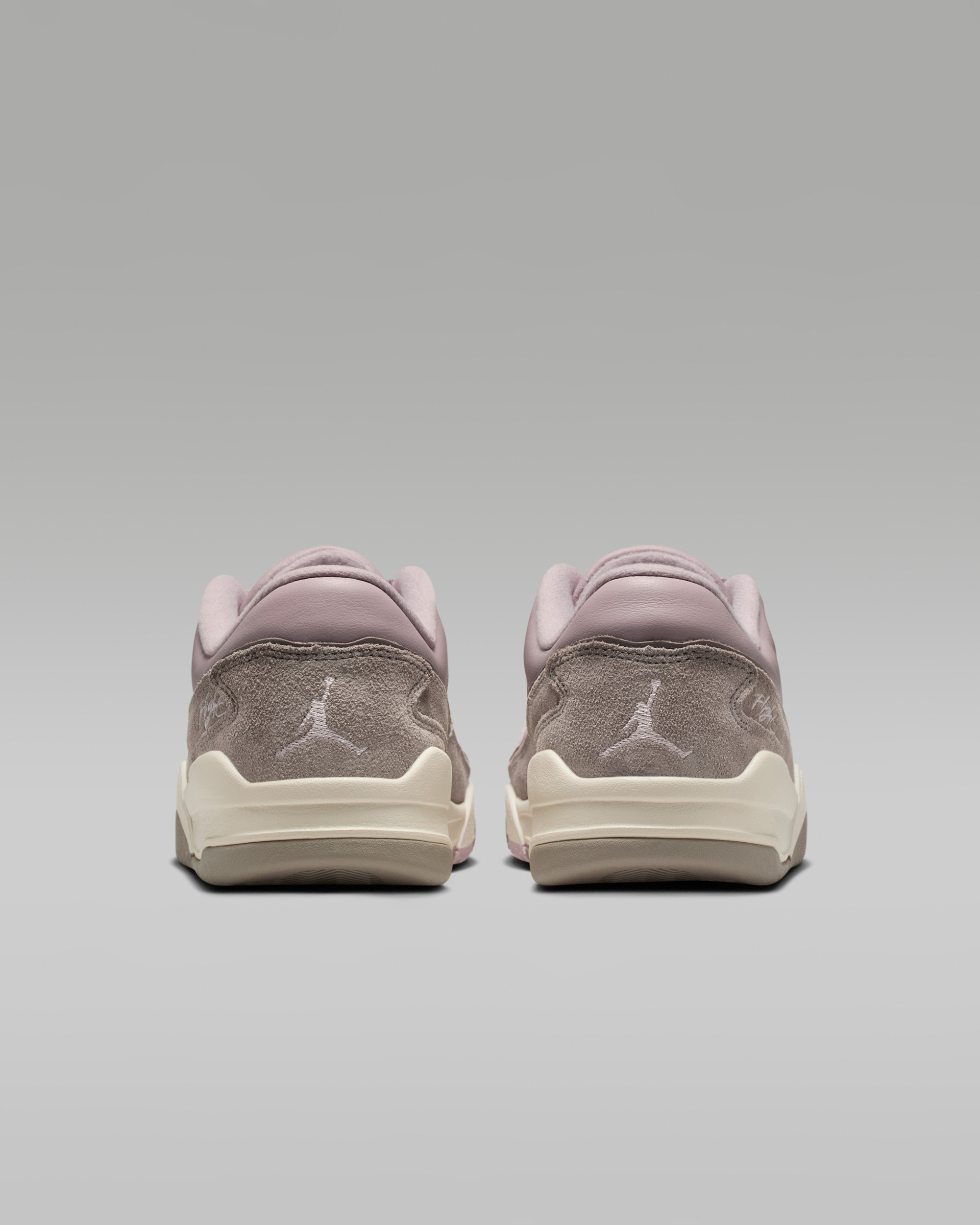 Кросівки Jordan WMNS FLIGHT COURT FZ9854-606