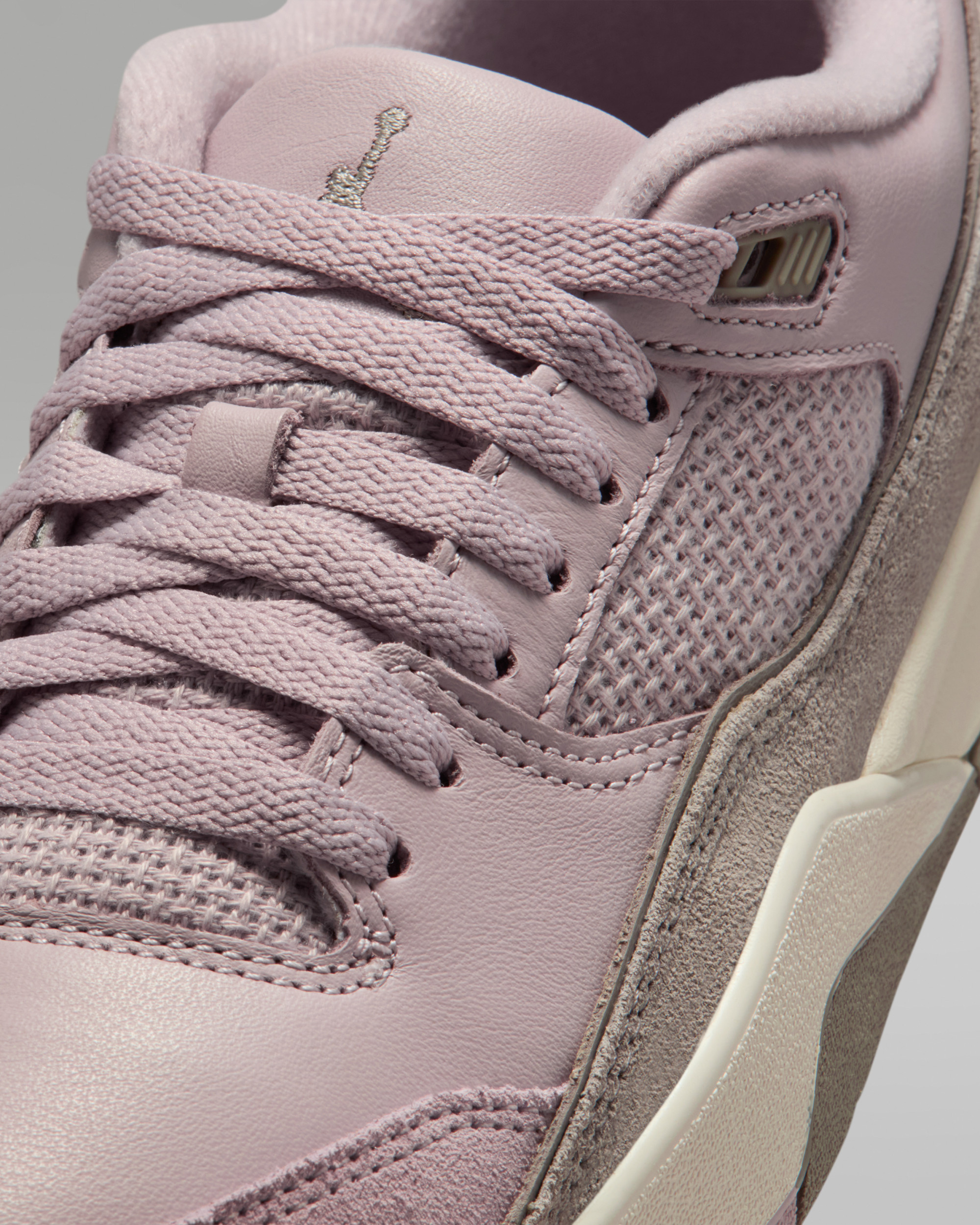 Кросівки Jordan WMNS FLIGHT COURT FZ9854-606