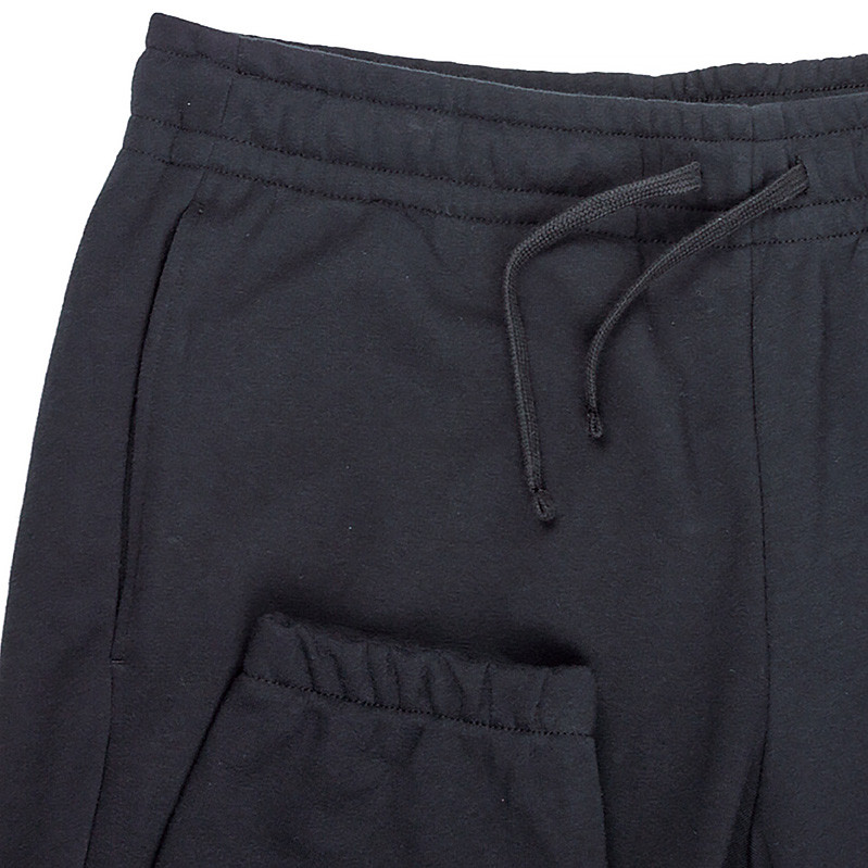 Штани New Balance Essentials Celebrate MP21503BK