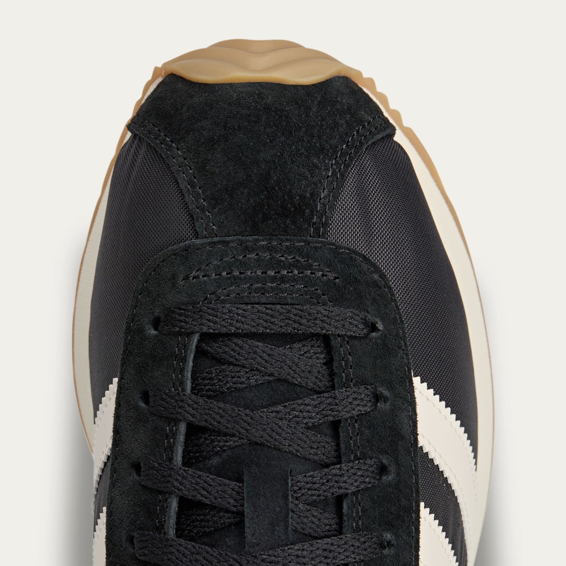 Кросівки Adidas Pampanga SPZL JQ2404