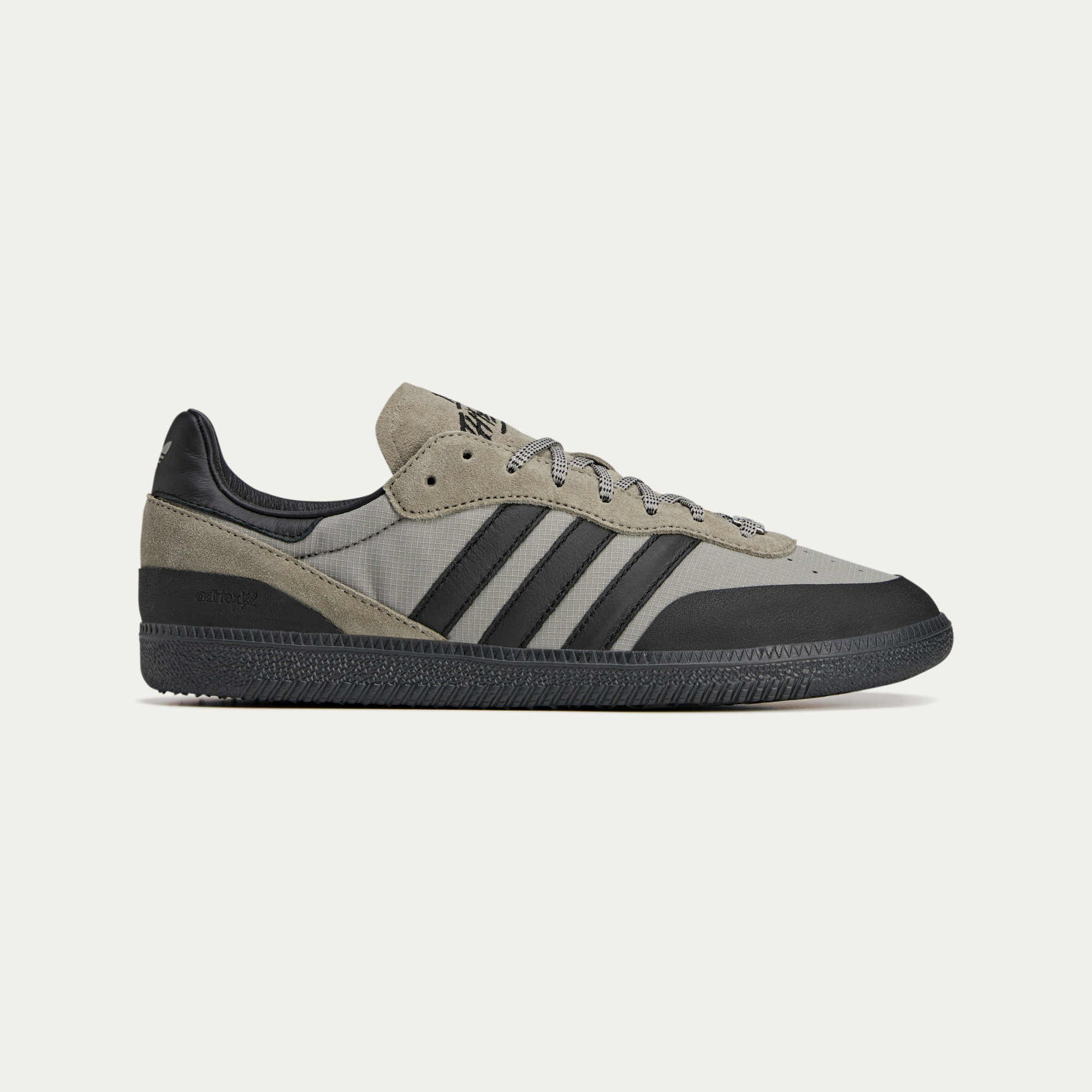 Кросівки Adidas x 100 Thieves Palos Hills JR5536