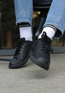 Кросівки Nike EBERNON LOW AQ1775-003