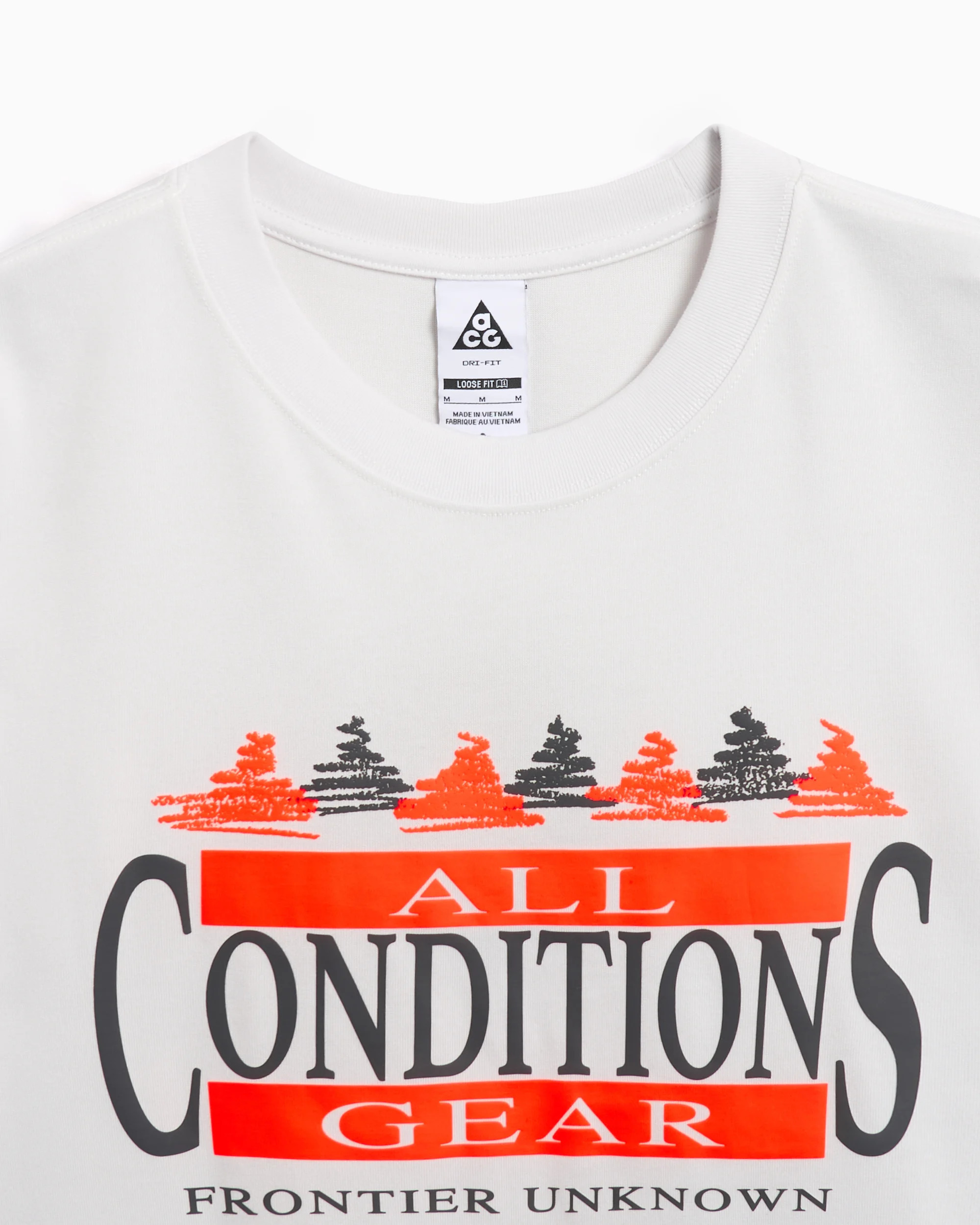 Футболка Nike ACG Tee Forest White FZ6702-121