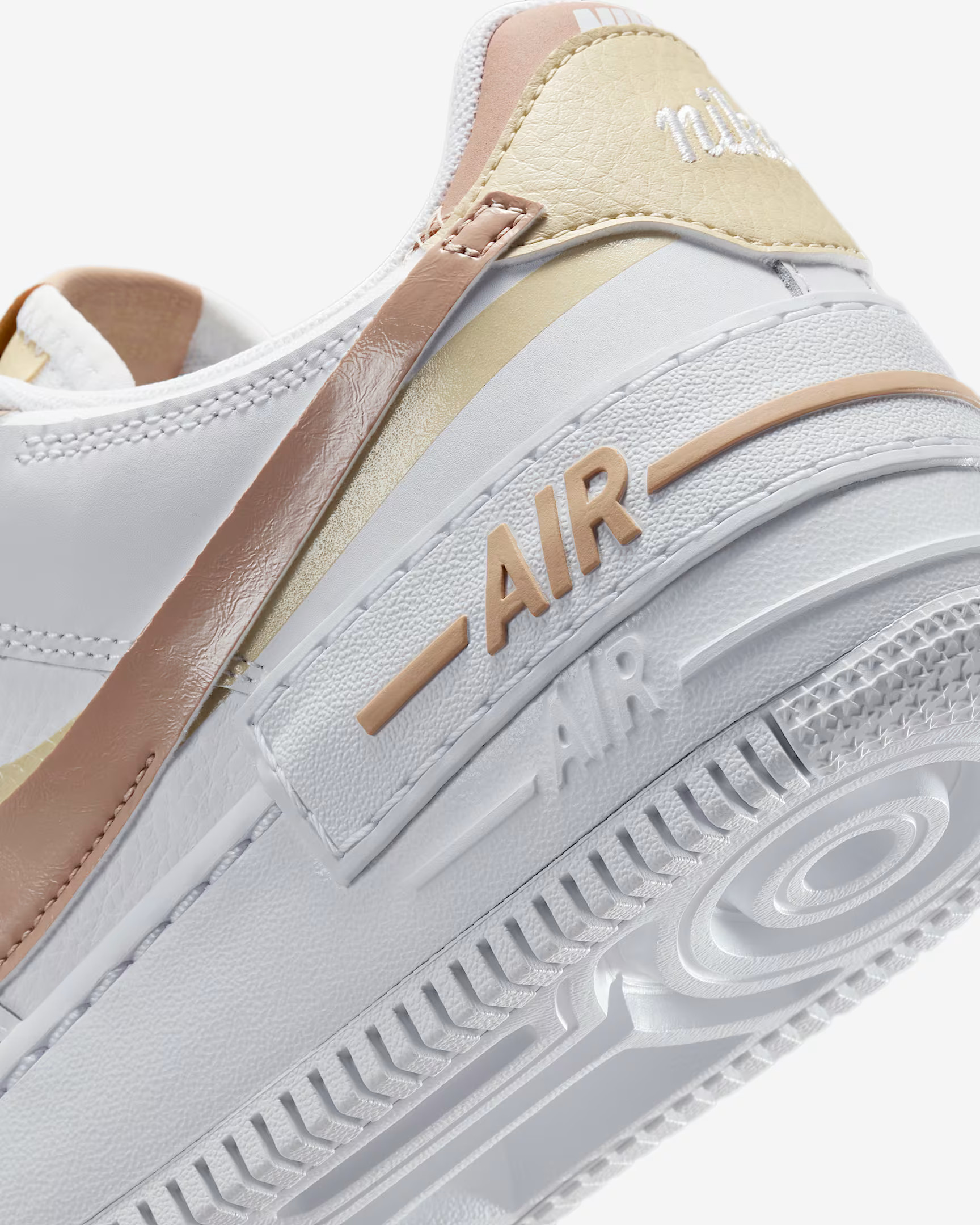 Кросівки Nike W AF1 SHADOW DZ1847-111