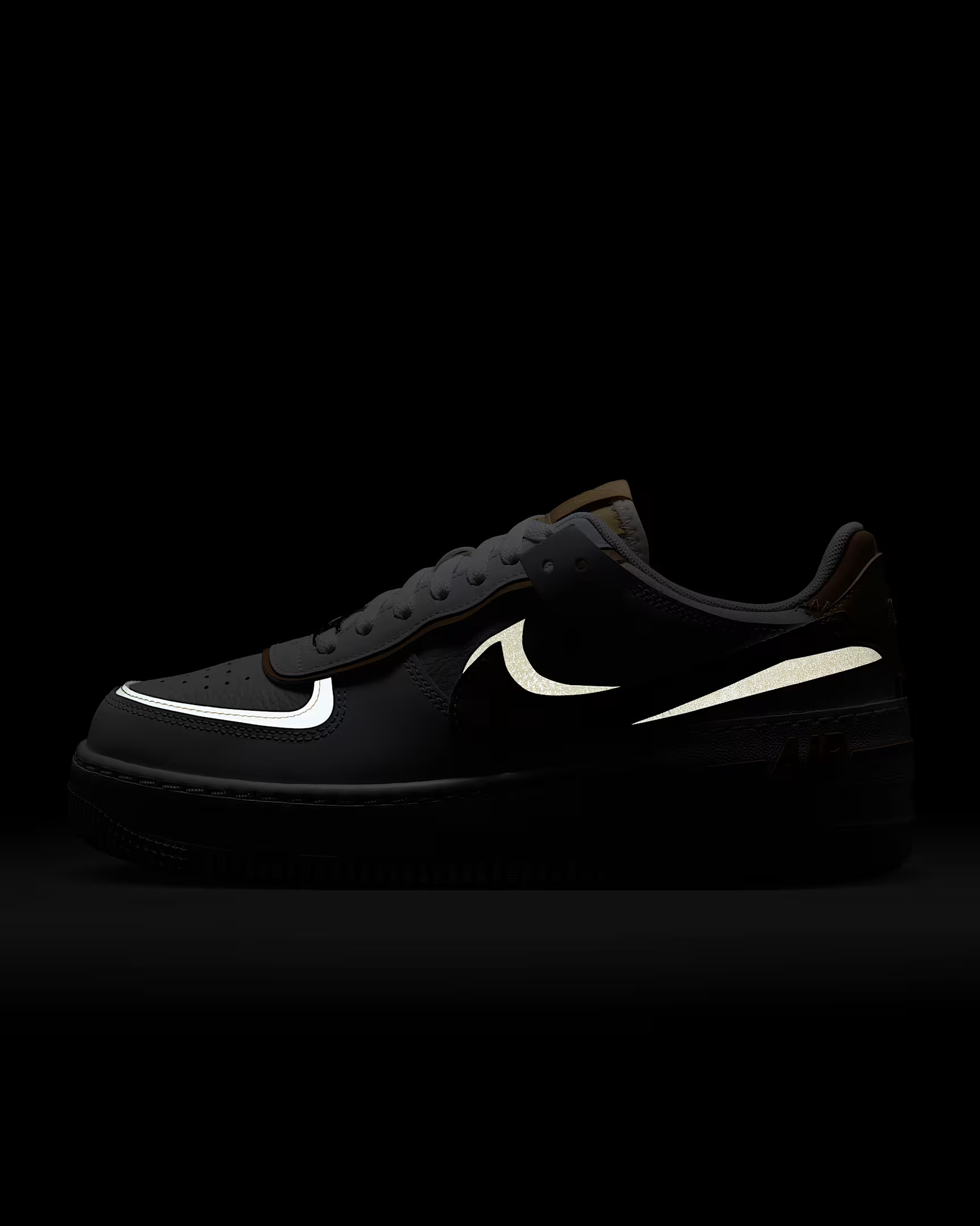 Кросівки Nike W AF1 SHADOW DZ1847-111