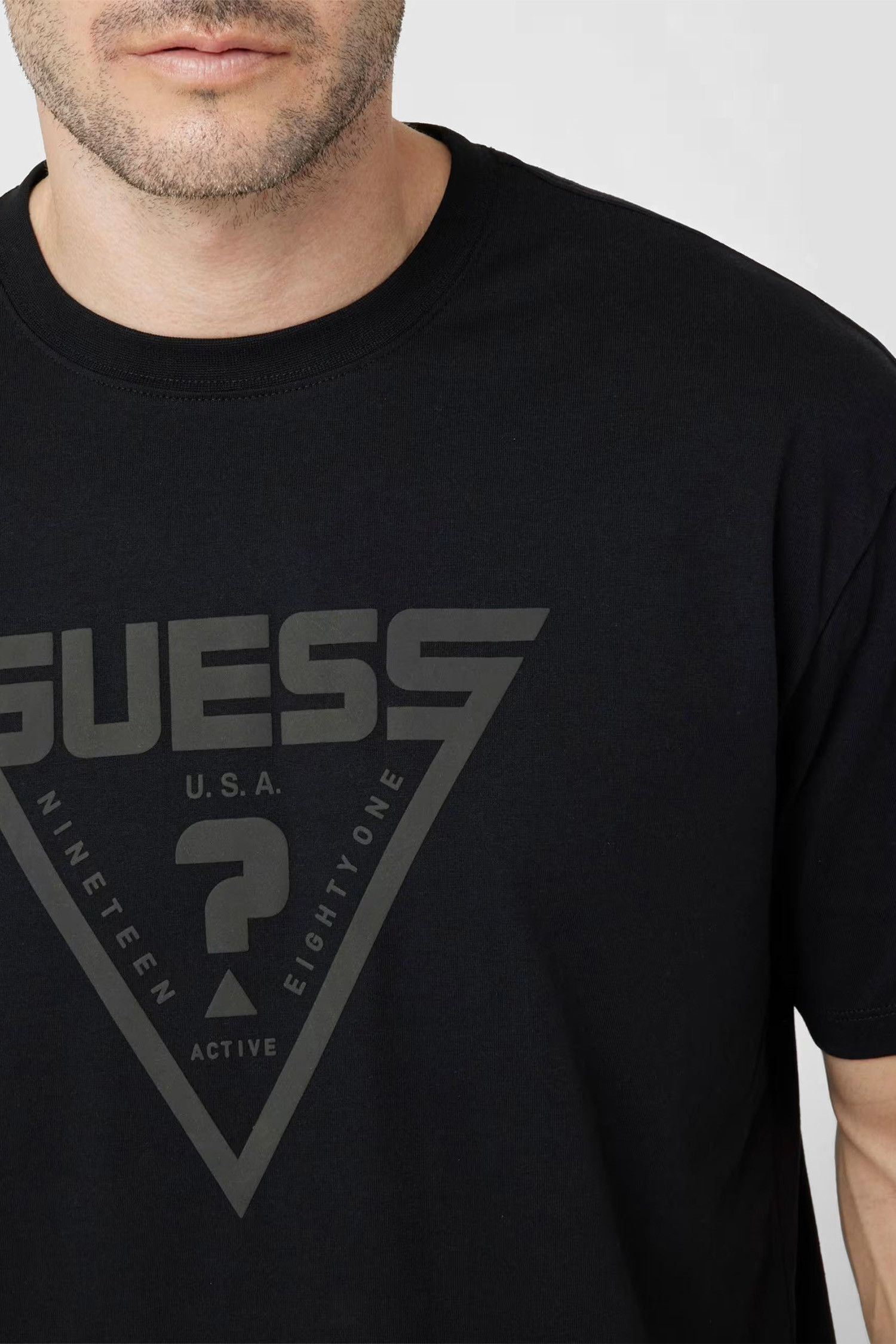 Футболка Guess Dreieck Z4BI02I3Z14-JBLK
