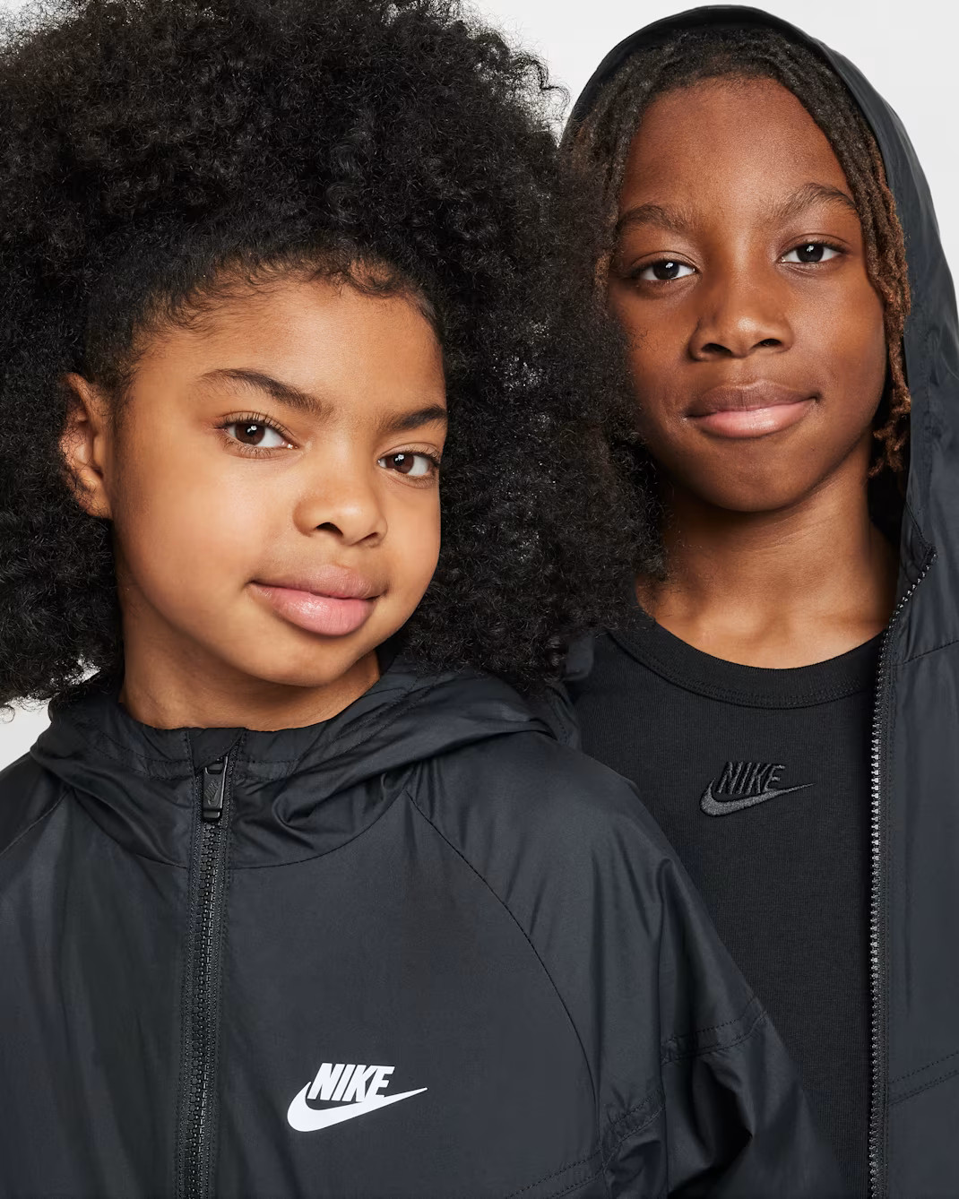 Вітровка дитяча Nike Sportswear Windrunner Black HJ2534-010