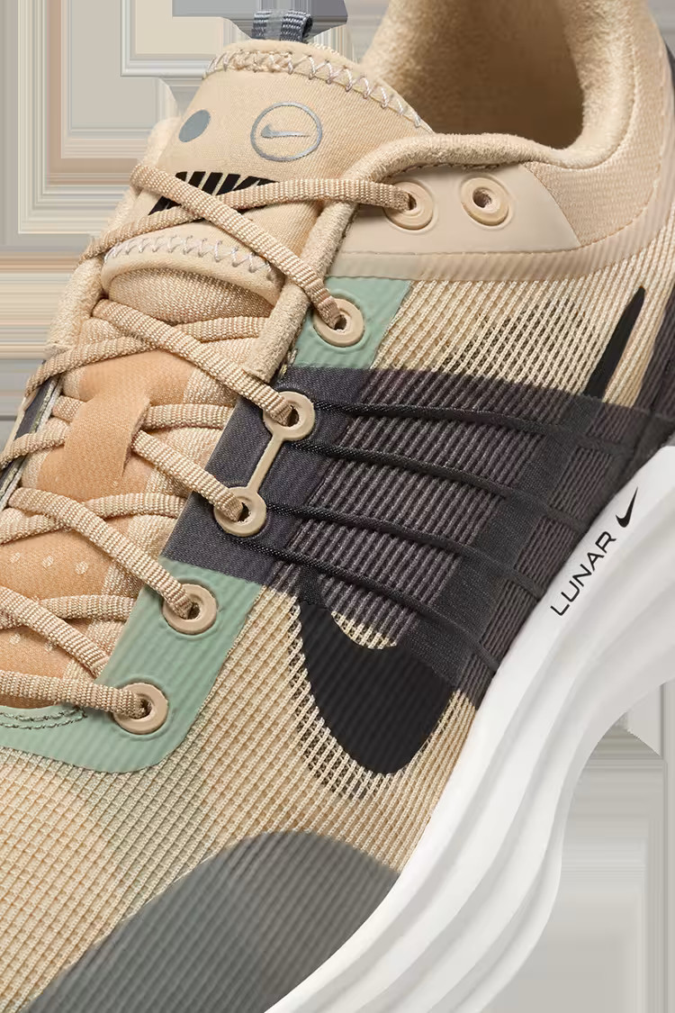 Кросівки Nike Lunar Roam DV2440-201