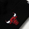 Бейсболка New Era ZIMOWA ESSENTIAL CUFF KNIT BULLS 12156075