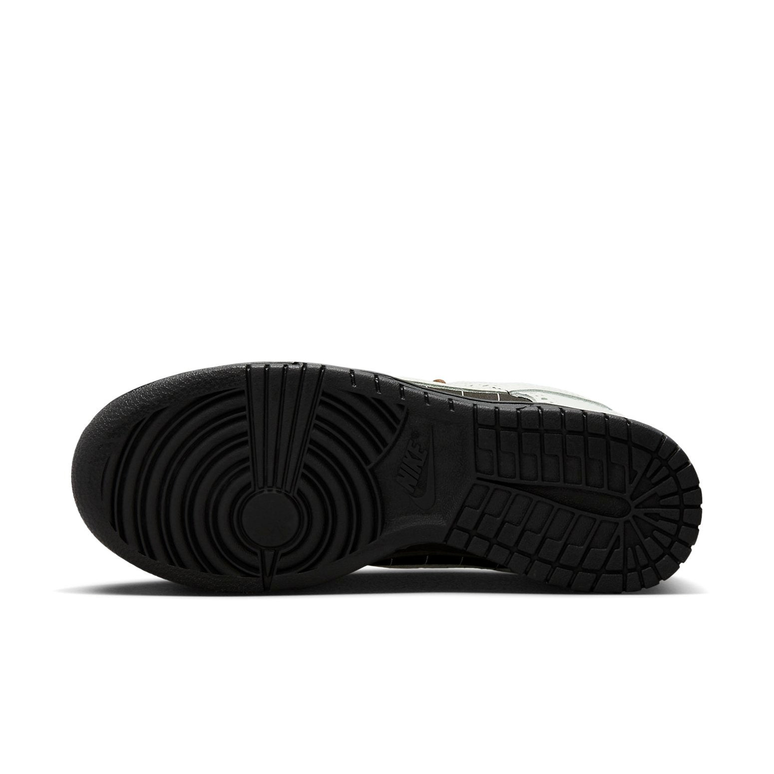 Кросівки Nike FV3642-010