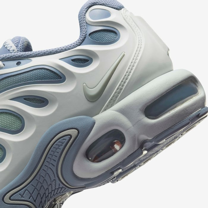 Кросівки NIKE W AIR MAX PLUS DRIFT FV4081-101