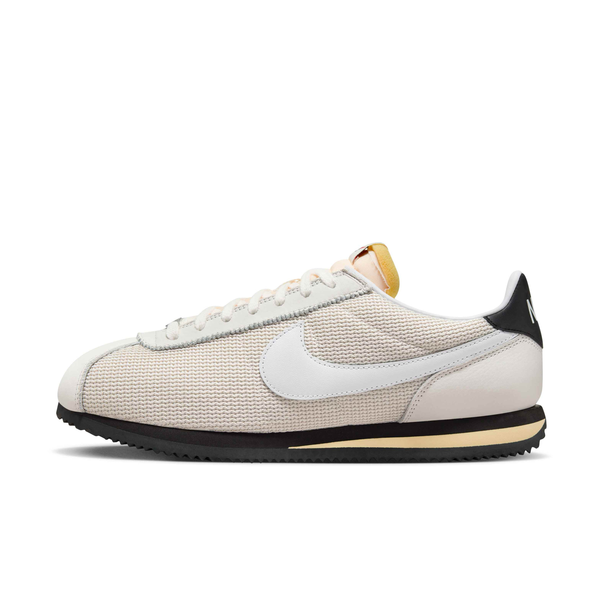 Кросівки чоловічі Nike Cortez Beige FZ4630-100