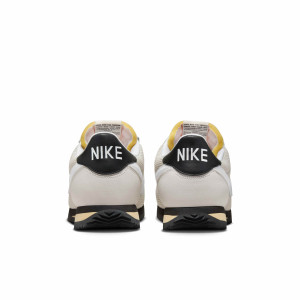 Кросівки чоловічі Nike Cortez Beige FZ4630-100