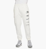 Штани Nike Sportswear Standard Issue FJ0550-133
